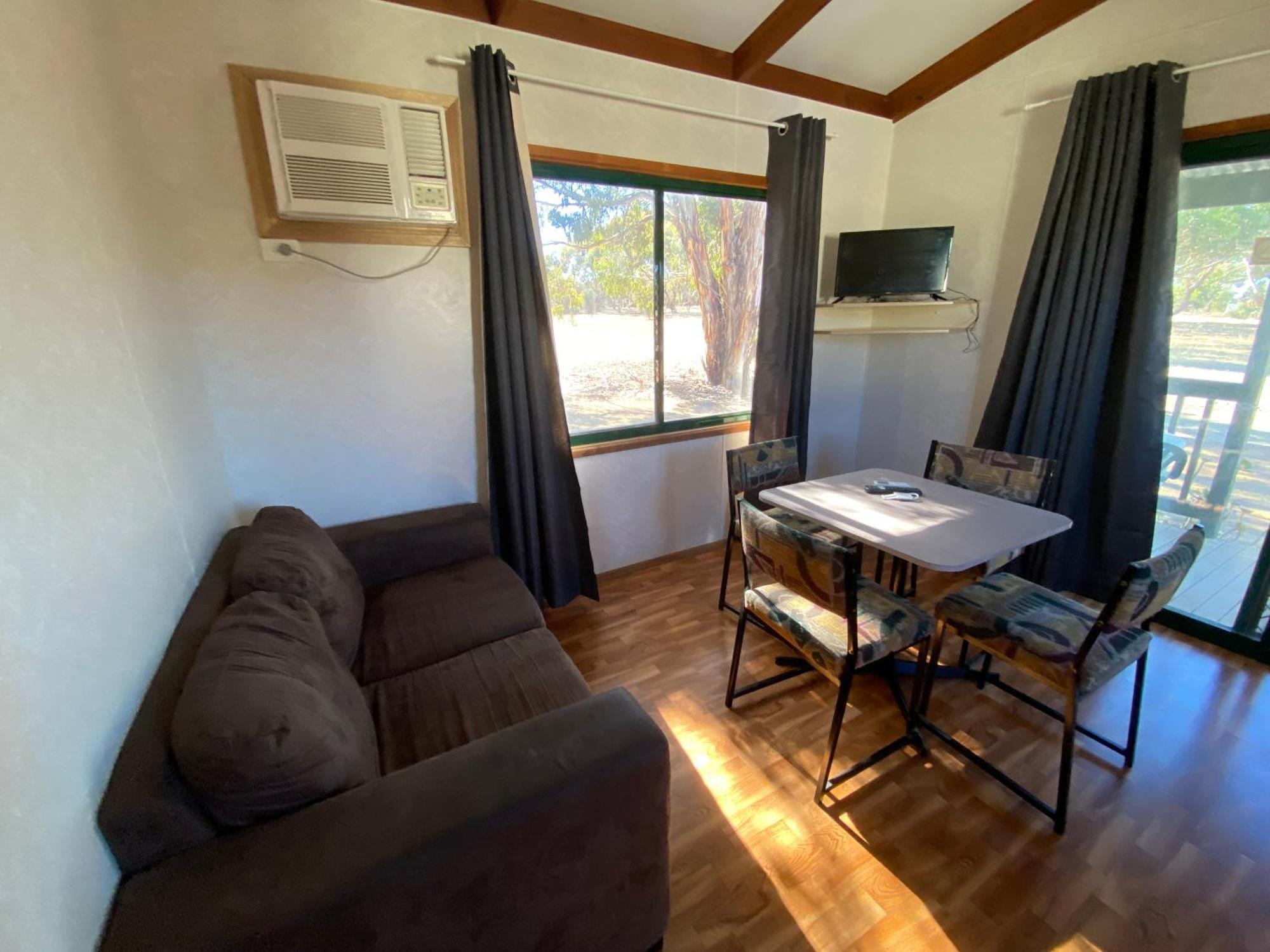 Kangaroo Island Cabins Kingscote Exterior photo